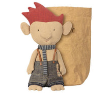 Afbeelding in Gallery-weergave laden, Troll w. blue scarf