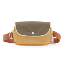 Afbeelding in Gallery-weergave laden, Fanny pack wanderer yellow