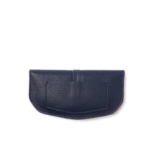 Afbeelding in Gallery-weergave laden, Move mountain wallet ink blue